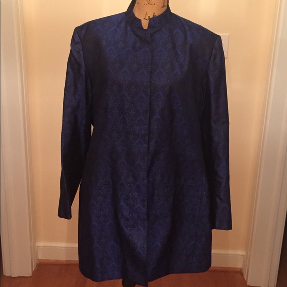 Vintage custom made silk brocade jacket in cobalt blue and black - Picture 3 of 14
